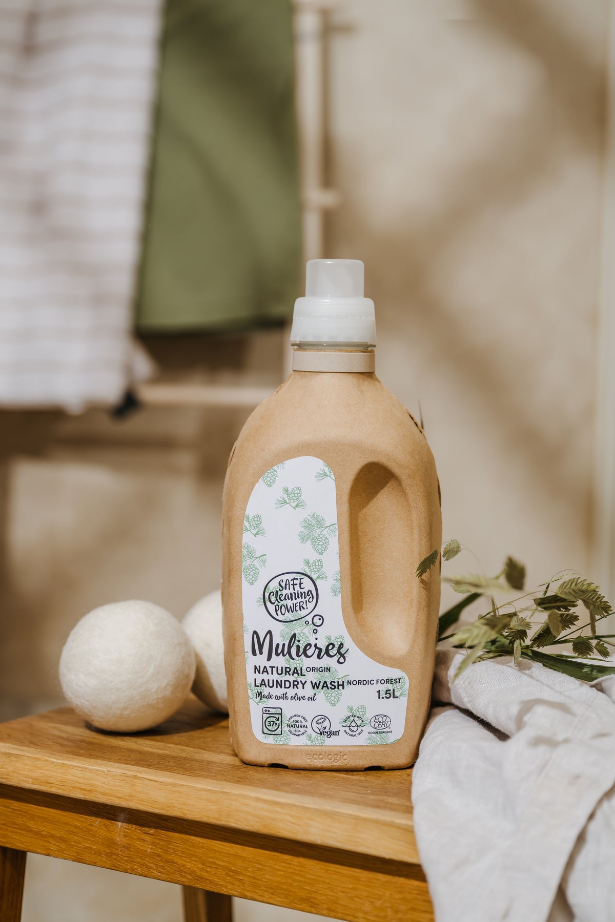 Mulieres Naturligt Tvättmedel Pure Unscented 1,5l